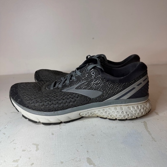 Brooks Mens Ghost 11 1102881D003 Gray Running Shoes Sneakers - Picture 4 of 9